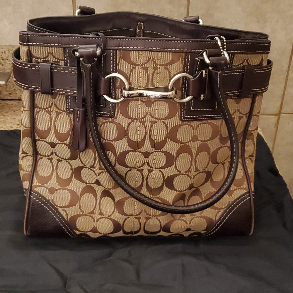 Coach pocketbook